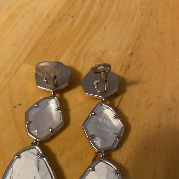 Kendra scott earrings - Picture 3 of 4